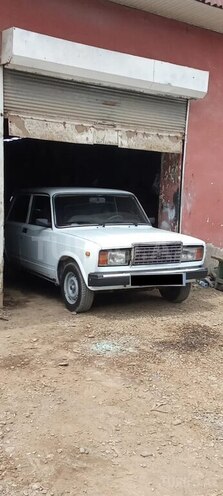 LADA (VAZ) 2107 2007, 175,000 km - 1.6 l - Ucar