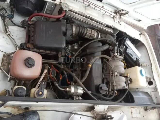 LADA (VAZ) 2107 2007, 175,000 km - 1.6 l - Ucar