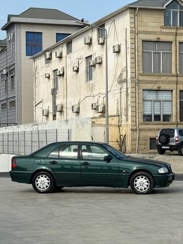 Mercedes C 180 1999, 234,000 km - 1.8 l - Bakı