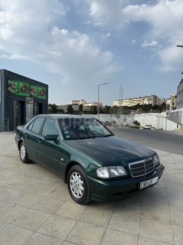 Mercedes C 180 1999, 234,000 km - 1.8 l - Bakı