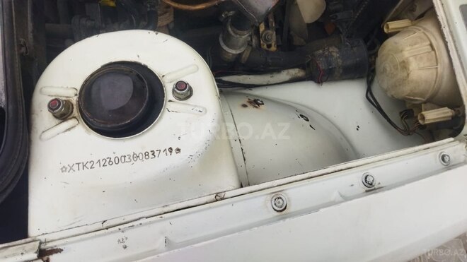 IJ 2126 Oda 2003, 147,542 km - 1.6 l - Qazax
