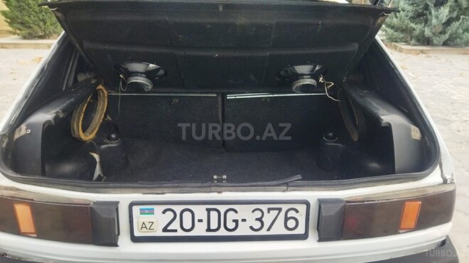 IJ 2126 Oda 2003, 147,542 km - 1.6 l - Qazax