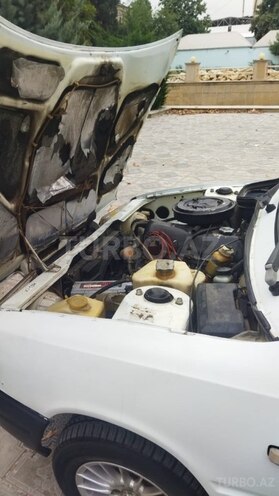 IJ 2126 Oda 2003, 147,542 km - 1.6 l - Qazax