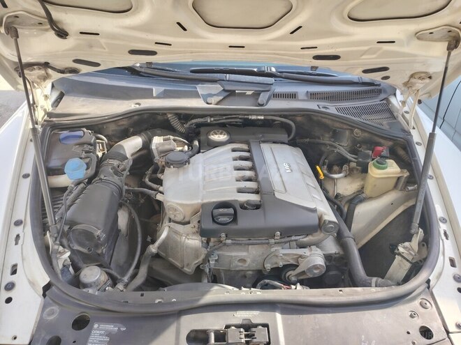 Volkswagen Touareg 2005, 300,000 km - 3.2 l - Cəlilabad