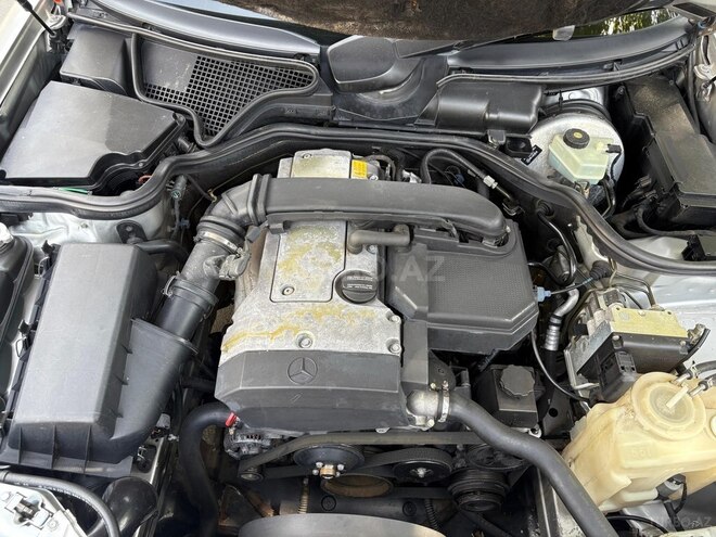 Mercedes E 240 1996, 265,000 km - 2.4 l - Gəncə