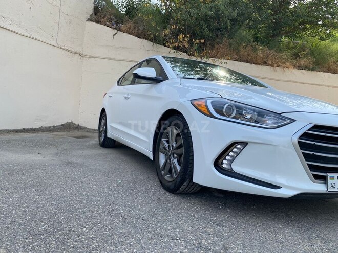 Hyundai Elantra 2018, 149,872 km - 2.0 l - Bakı