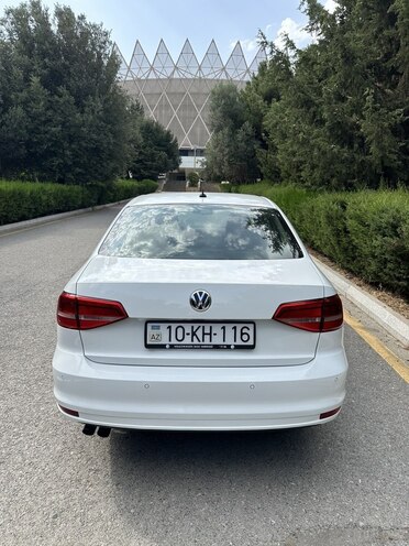 Volkswagen Jetta 2015, 226,000 km - 2.0 l - Bakı
