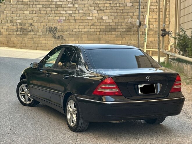 Mercedes C 240 2002, 254,175 km - 2.4 l - Bakı