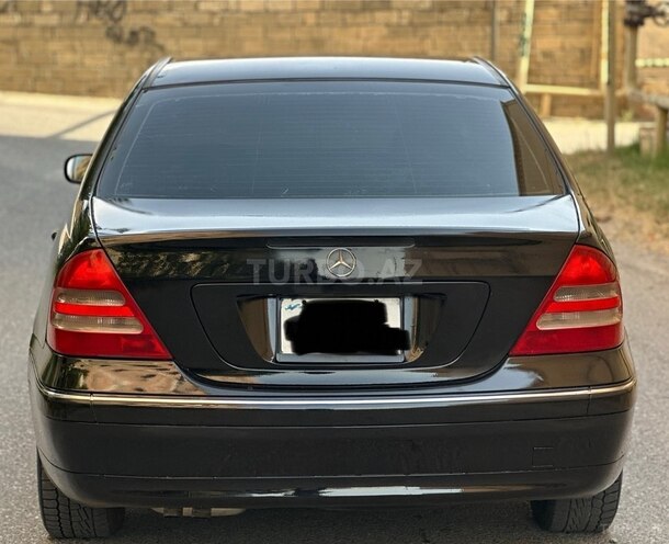 Mercedes C 240 2002, 254,175 km - 2.4 l - Bakı