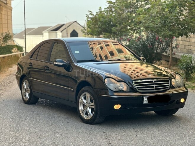 Mercedes C 240 2002, 254,175 km - 2.4 l - Bakı