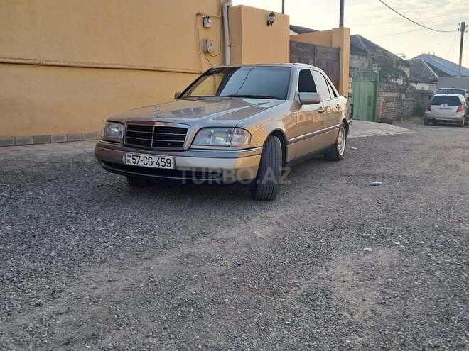 Mercedes C 180 1995, 382,000 km - 1.8 l - Qazax