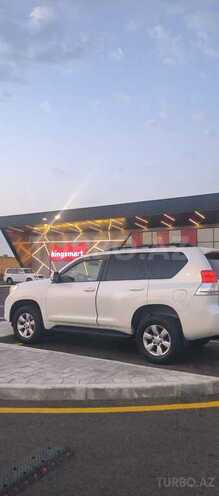 Toyota Land Cruiser Prado 2010, 220,895 km - 2.7 л - Bakı