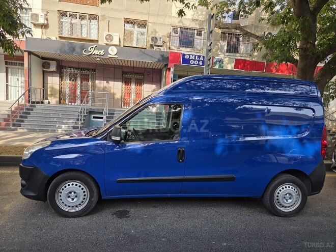 Fiat Doblo 2014, 260,000 km - 1.4 l - Bakı