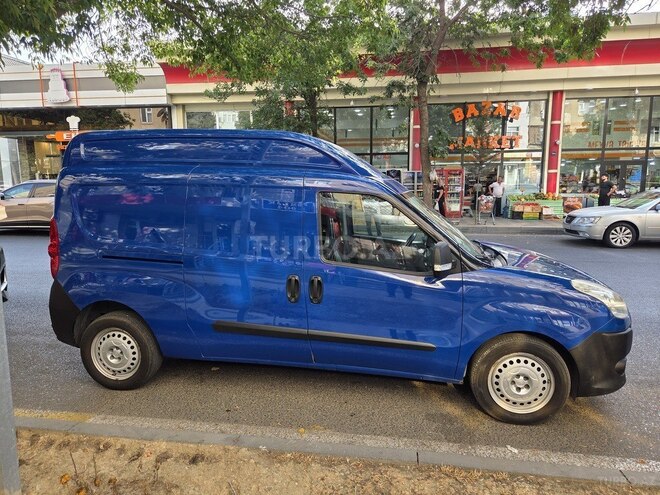 Fiat Doblo 2014, 260,000 km - 1.4 l - Bakı