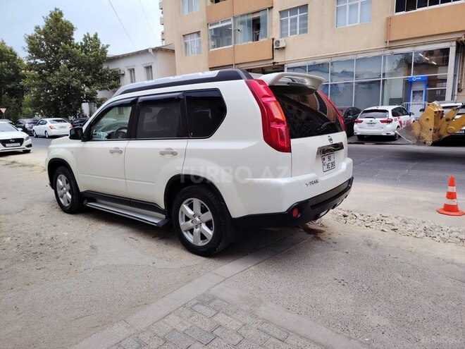 Nissan X-Trail 2010, 160,000 km - 2.5 л - Bakı