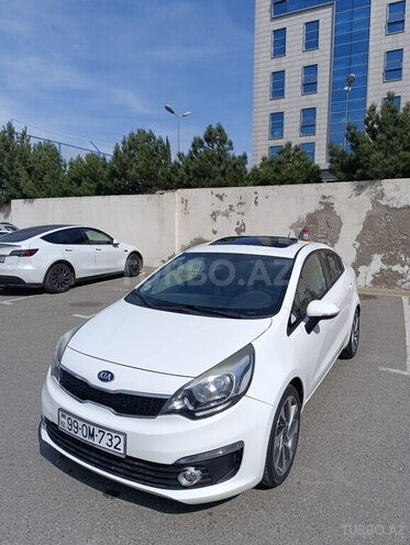 Kia Rio 2015, 130,000 km - 1.4 l - Bakı