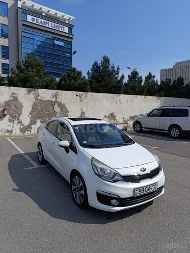 Kia Rio 2015, 130,000 km - 1.4 l - Bakı