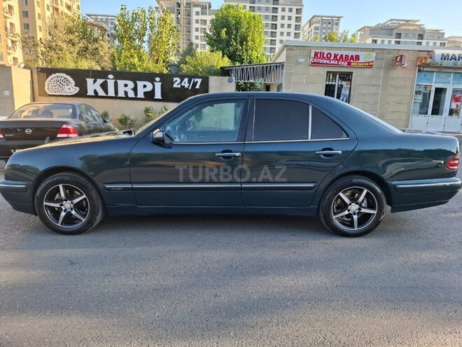 Mercedes C 220 d 2000, 273,779 km - 2.2 l - Bakı