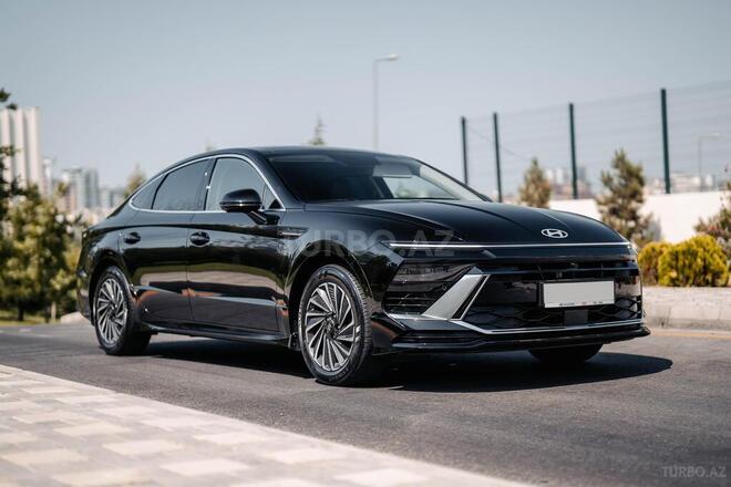 Hyundai Sonata 2024, 15,000 km - 2.0 л - Bakı