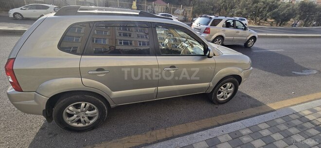 Hyundai Tucson 2009, 218,000 km - 2.0 l - Bakı
