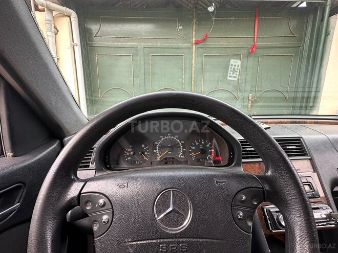Mercedes C 230 1998, 168,673 km - 2.3 l - Qazax