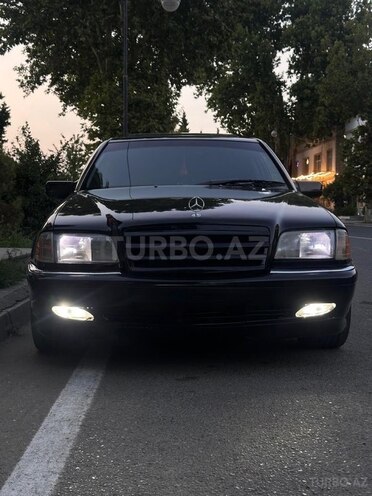 Mercedes C 230 1998, 168,673 km - 2.3 l - Qazax