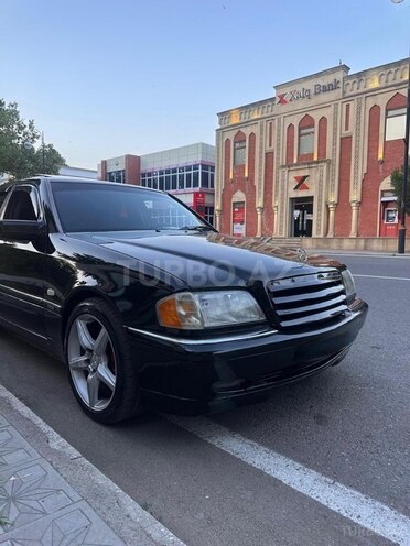 Mercedes C 230 1998, 168,673 km - 2.3 l - Qazax