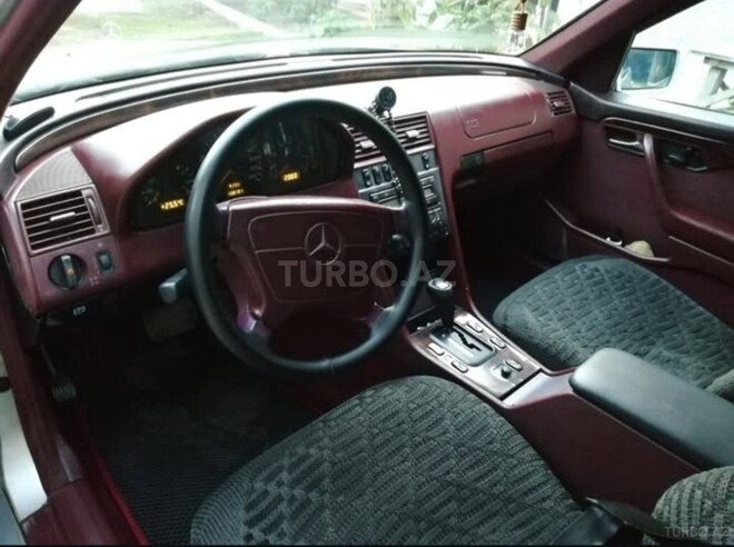 Mercedes C 200 1997, 319,000 km - 2.0 l - Bakı