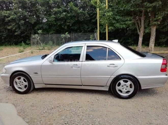 Mercedes C 200 1997, 319,000 km - 2.0 l - Bakı