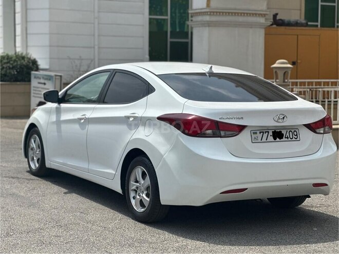 Hyundai Elantra 2015, 167,000 km - 1.8 л - Bakı