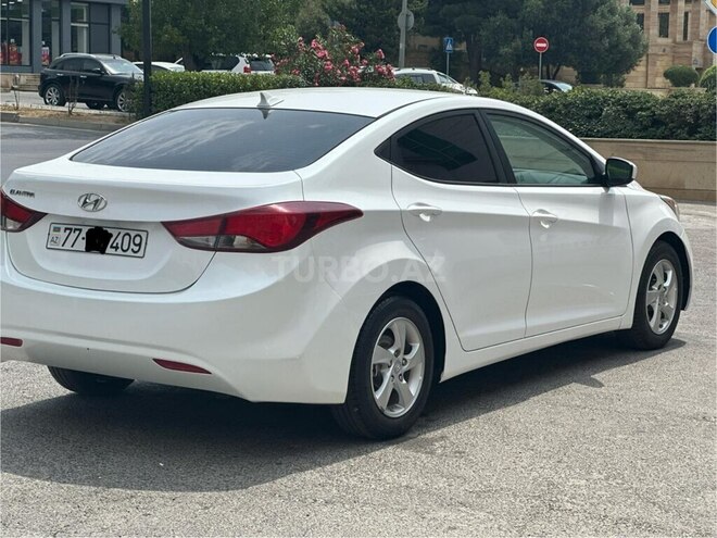 Hyundai Elantra 2015, 167,000 km - 1.8 л - Bakı