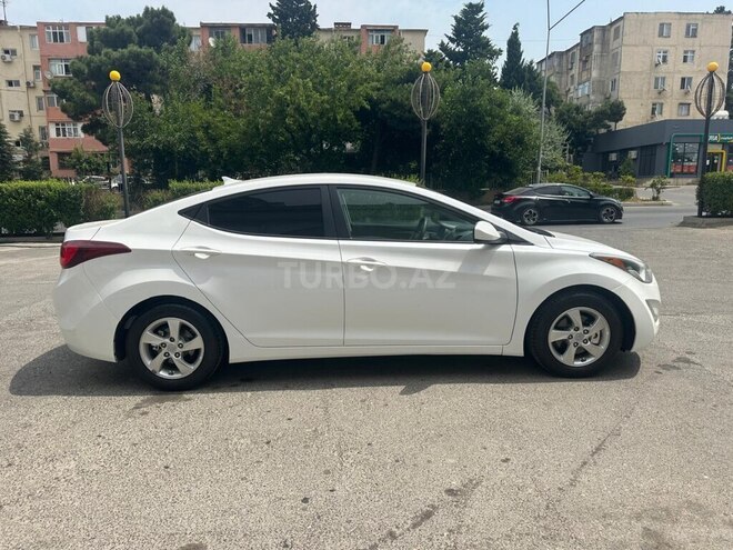 Hyundai Elantra 2015, 167,000 km - 1.8 л - Bakı