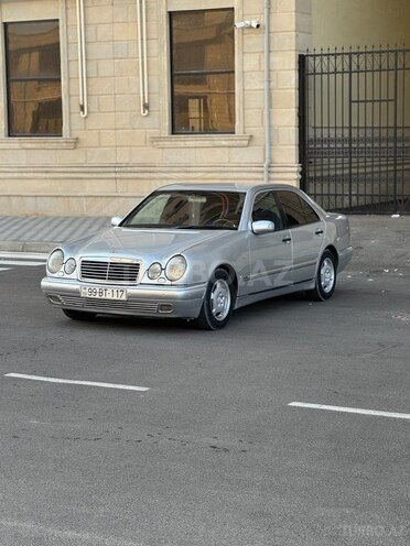 Mercedes E 240 1998, 350,000 km - 2.4 l - Bakı