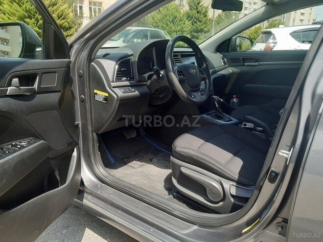 Hyundai Elantra 2018, 112,500 km - 2.0 l - Bakı