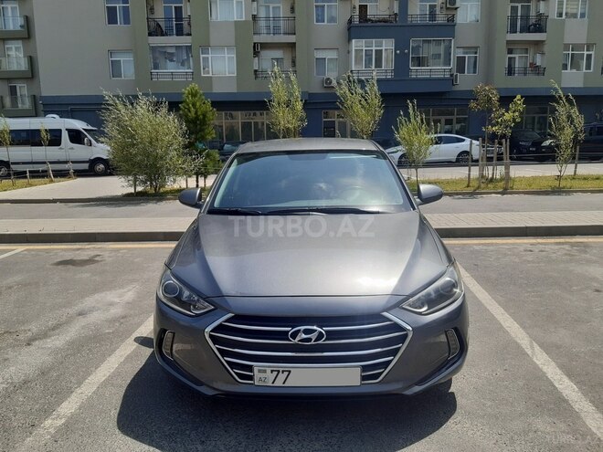 Hyundai Elantra 2018, 112,500 km - 2.0 l - Bakı