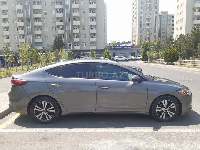 Hyundai Elantra 2018, 112,500 km - 2.0 l - Bakı