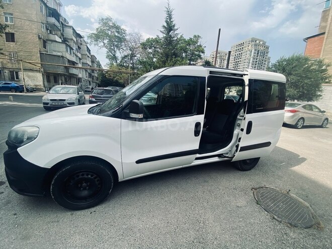 Fiat Doblo 2016, 260,000 km - 1.4 l - Bakı