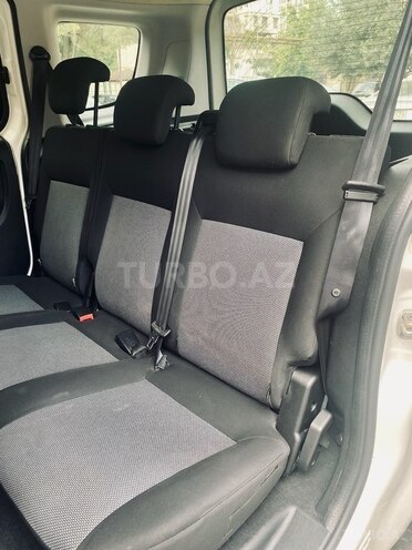 Fiat Doblo 2016, 260,000 km - 1.4 l - Bakı