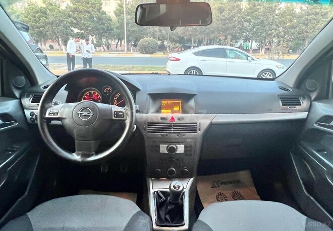 Opel Astra 2005, 218,000 km - 1.4 l - Sumqayıt