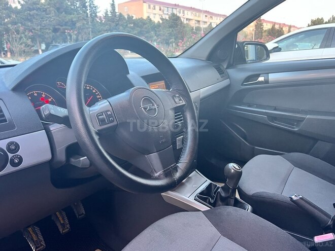 Opel Astra 2005, 218,000 km - 1.4 l - Sumqayıt