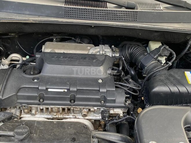 Hyundai Tucson 2008, 208,000 km - 2.0 l - Tovuz