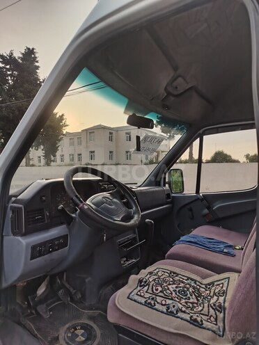 Mercedes Sprinter 208 1998, 724,205 km - 2.5 l - Ağstafa