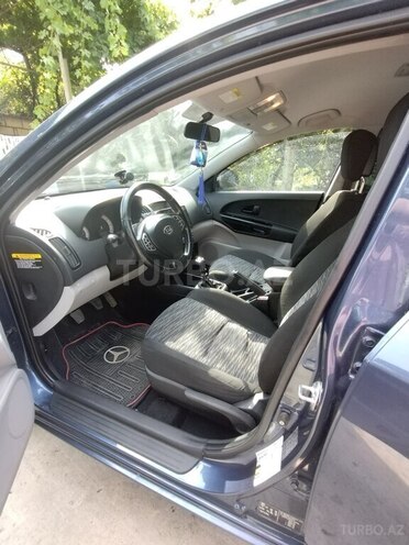 Kia  2009, 160,000 km - 1.4 l - Qusar
