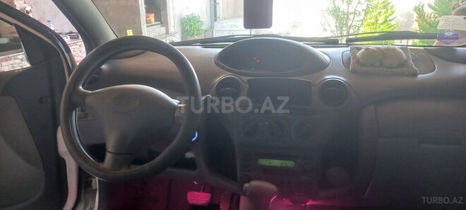 Toyota Vitz 2000, 270,000 km - 1.0 l - Sumqayıt