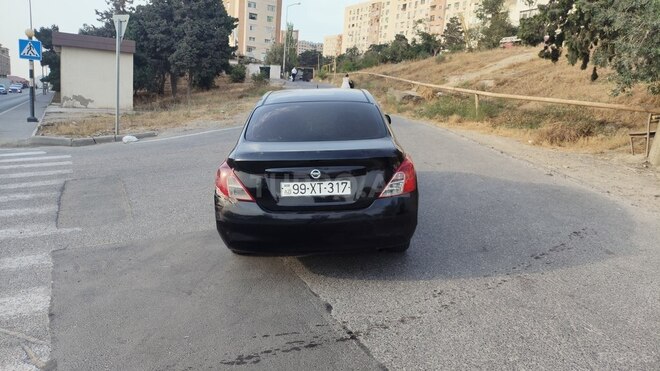 Nissan Sunny 2012, 281,032 km - 1.5 l - Bakı