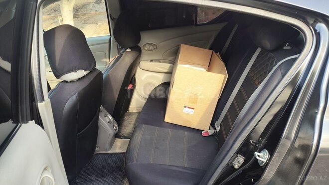 Nissan Sunny 2012, 281,032 km - 1.5 l - Bakı
