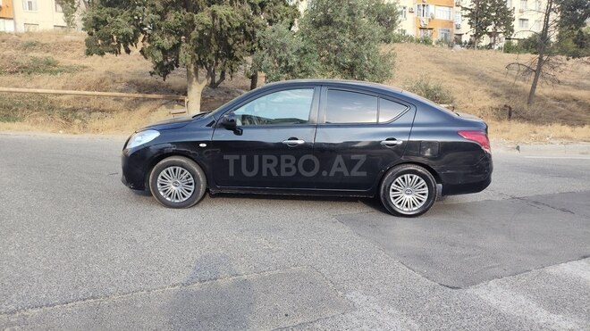 Nissan Sunny 2012, 281,032 km - 1.5 l - Bakı