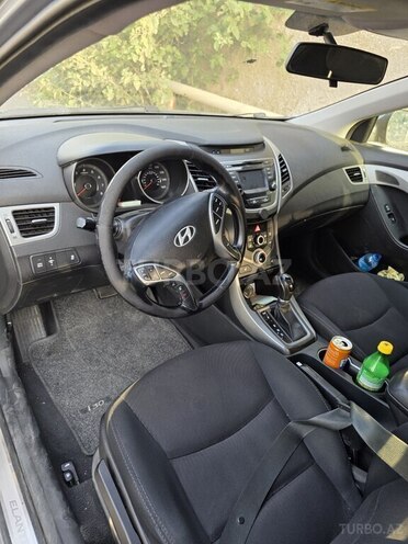Hyundai Elantra 2015, 140,000 km - 1.8 l - Bakı