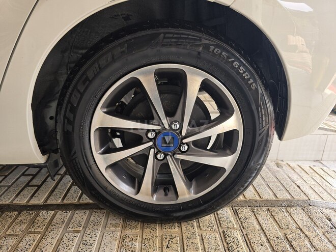 Toyota Aqua 2015, 178,036 km - 1.5 l - Bakı