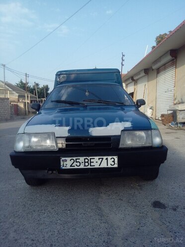 Moskvich  2003, 243,000 km - 1.7 l - Bakı